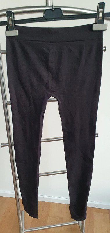 Guess Leggings: Guess Leggings Neu Grösse 34 – Nuovo (secondo la descrizione) da Stansstad venduto da InStyle8 3