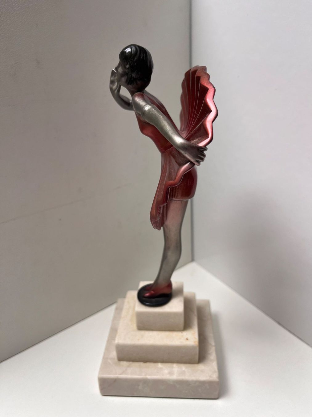 Statuette: Art-Deco Tänzerin mit Marmorsockel – Usato da Sirnach venduto da oli_82kd 1