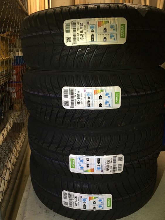 4x Winterreifen Nokian 245/70 R16 111 H | Kaufen auf Ricardo