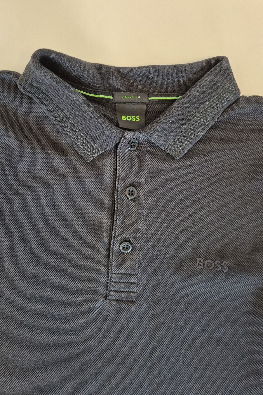 Hugo Boss Magliette Polo: Hugo Boss Poloshirt, schwarz, Grösse M – Usato da Ellikon a d Thur venduto da GQ84 1