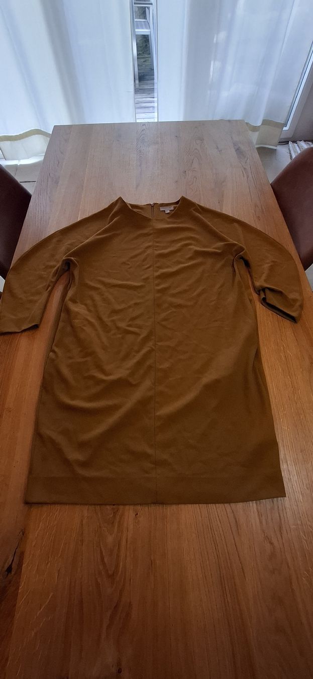 Cos Kleider: Kleid COS senfgelb Grösse 40  – Gebraucht aus Rheinfelden von tab_lys6