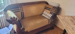 Canapé ancien bois sculpté tissu jaune bon état