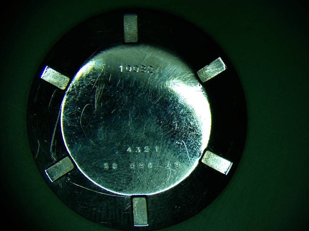 Doxa Orologi: Doxa Sub 300T - Gehäusedeckel – Usato da Basel venduto da mandalay71