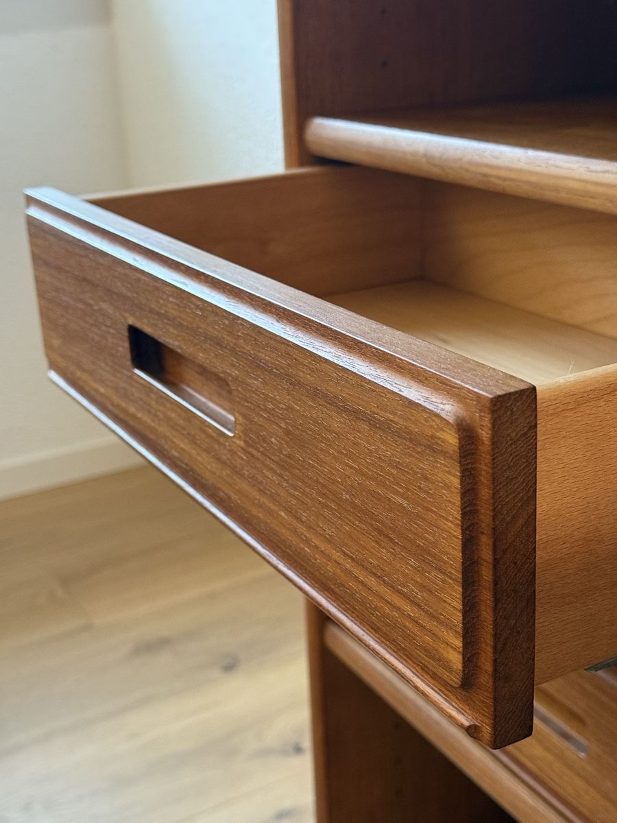 Scaffali: Mid Century Bücherregal mit Schubladen – Nuovo (secondo la descrizione) da Winterthur venduto da Me_sell_buy 1