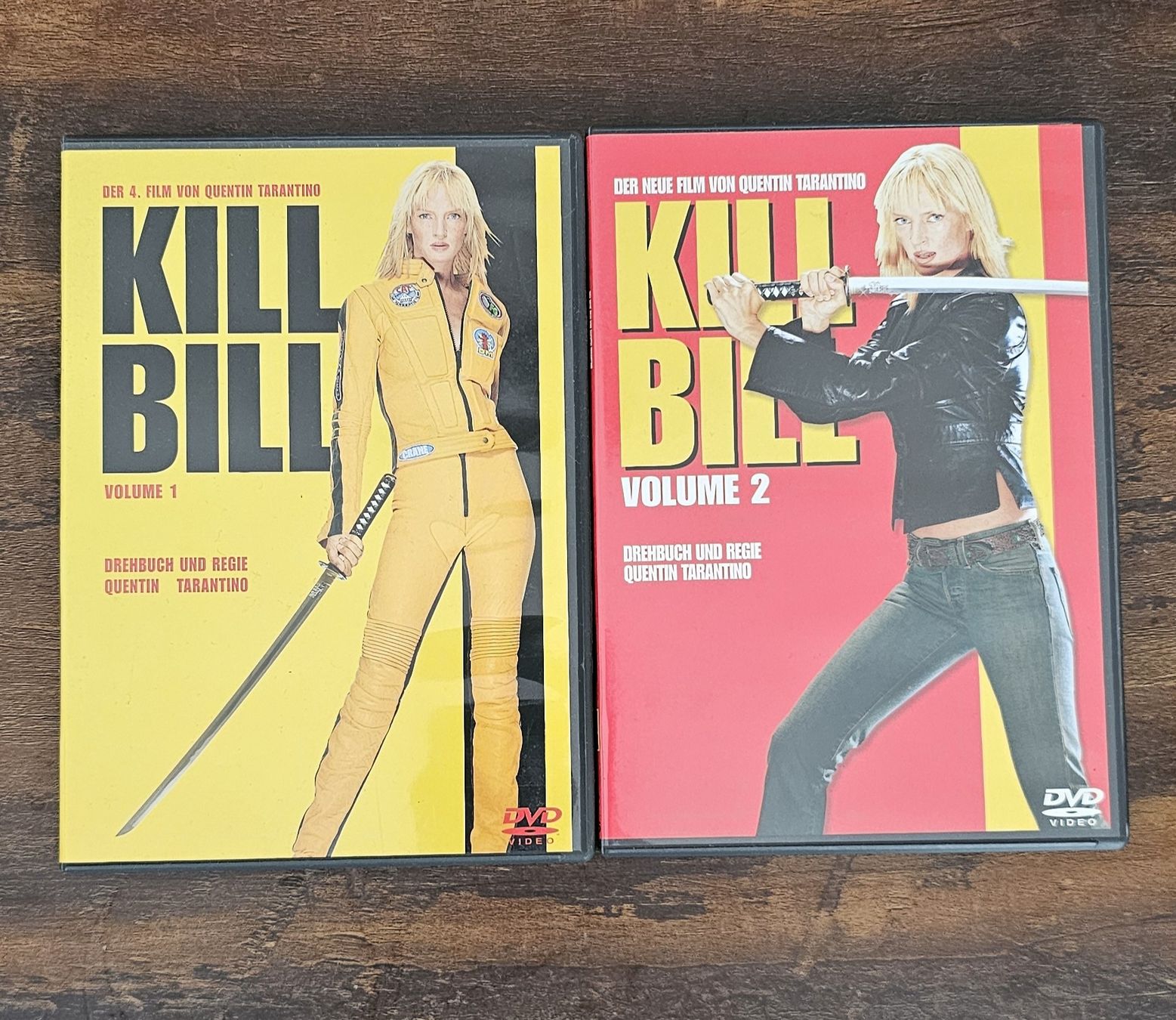Tutti i DVDs: Kill Bill Vol. 1 & 2 DVD Set -Top Zustand – Usato da Buchs ZH venduto da foli01