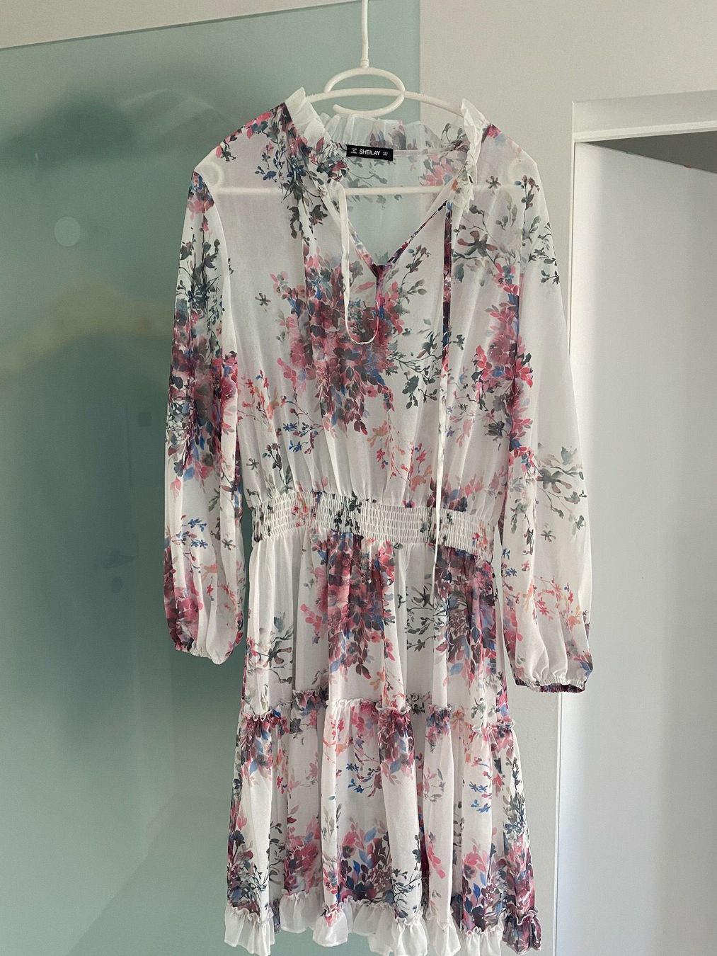 Vestiti: SOMMERKLEID – Nuovo (secondo la descrizione) da Wollerau venduto da emelyvalerie