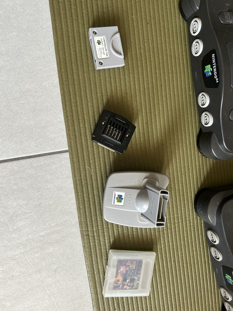 Nintendo Console: Nintendo 64 Konsole Sammlung Spiele Controller Zubehoer – Usato da Walchwil venduto da mad_9lv7 1