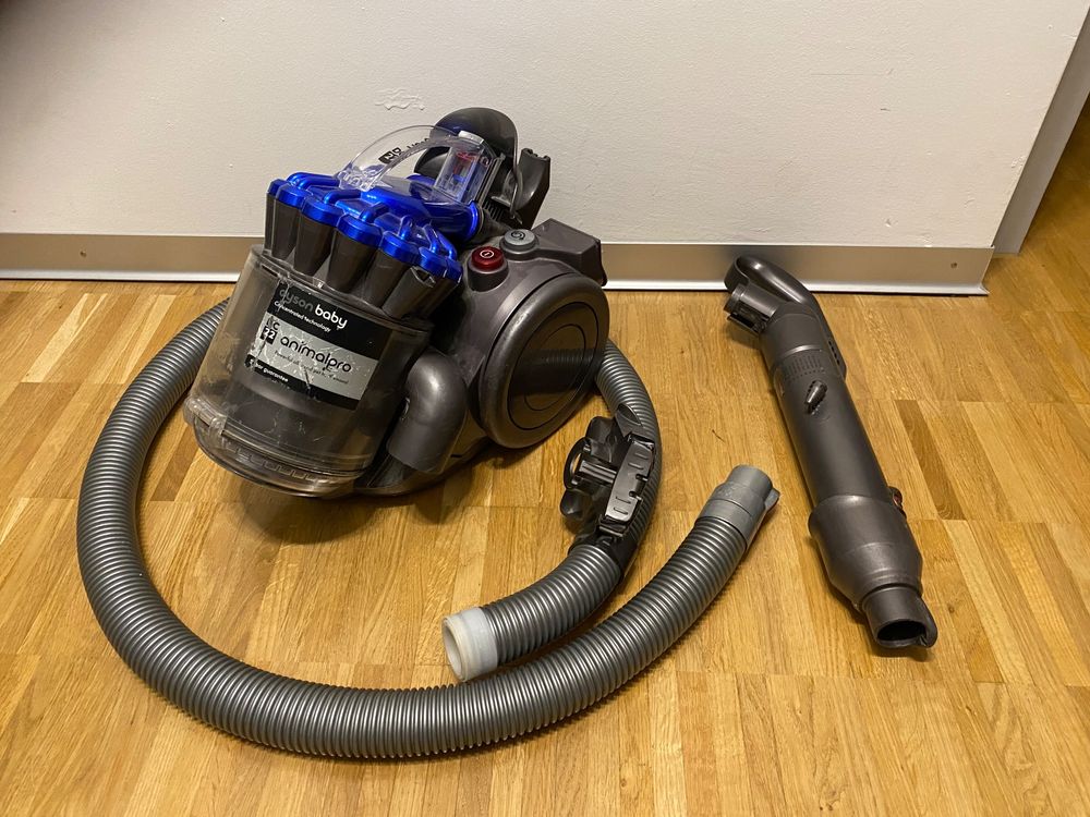 Dyson DC22 animalpro - Staubsauger (Defekt) in Rotkreuz für CHF 28 ...