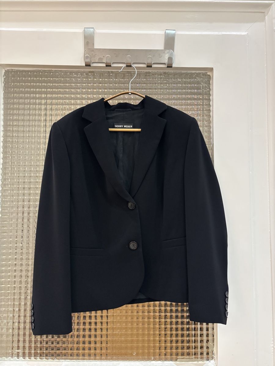 Gerry Weber Giacche: Schwarzer Gerry Weber Blazer Gr. 38 – Usato da Widnau venduto da lia_x9rw 1