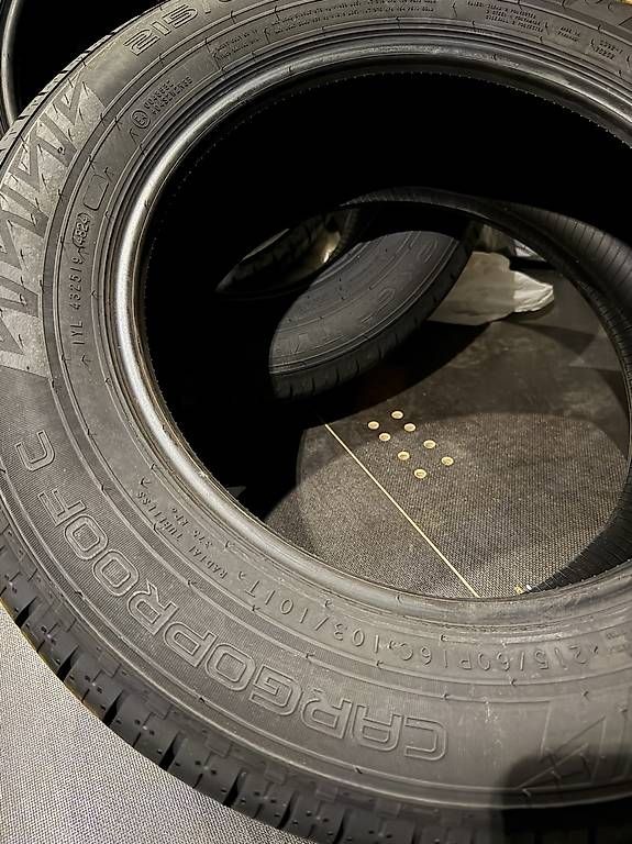 Pneumatici & Ruote complete: Nokian 215 60 R 16 C – Usato da Castel San Pietro venduto da pas_q7vy 2