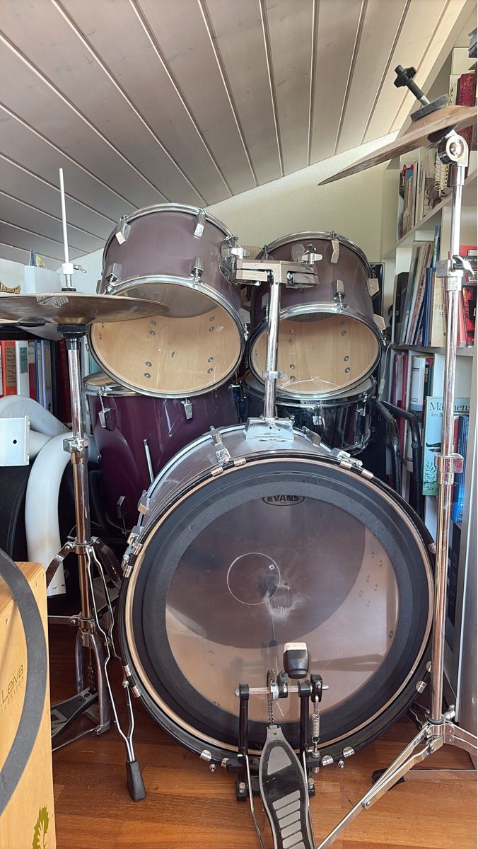Instruments de musique: Schlagzeug Set gebraucht – D'occasion à Russikon par User111110