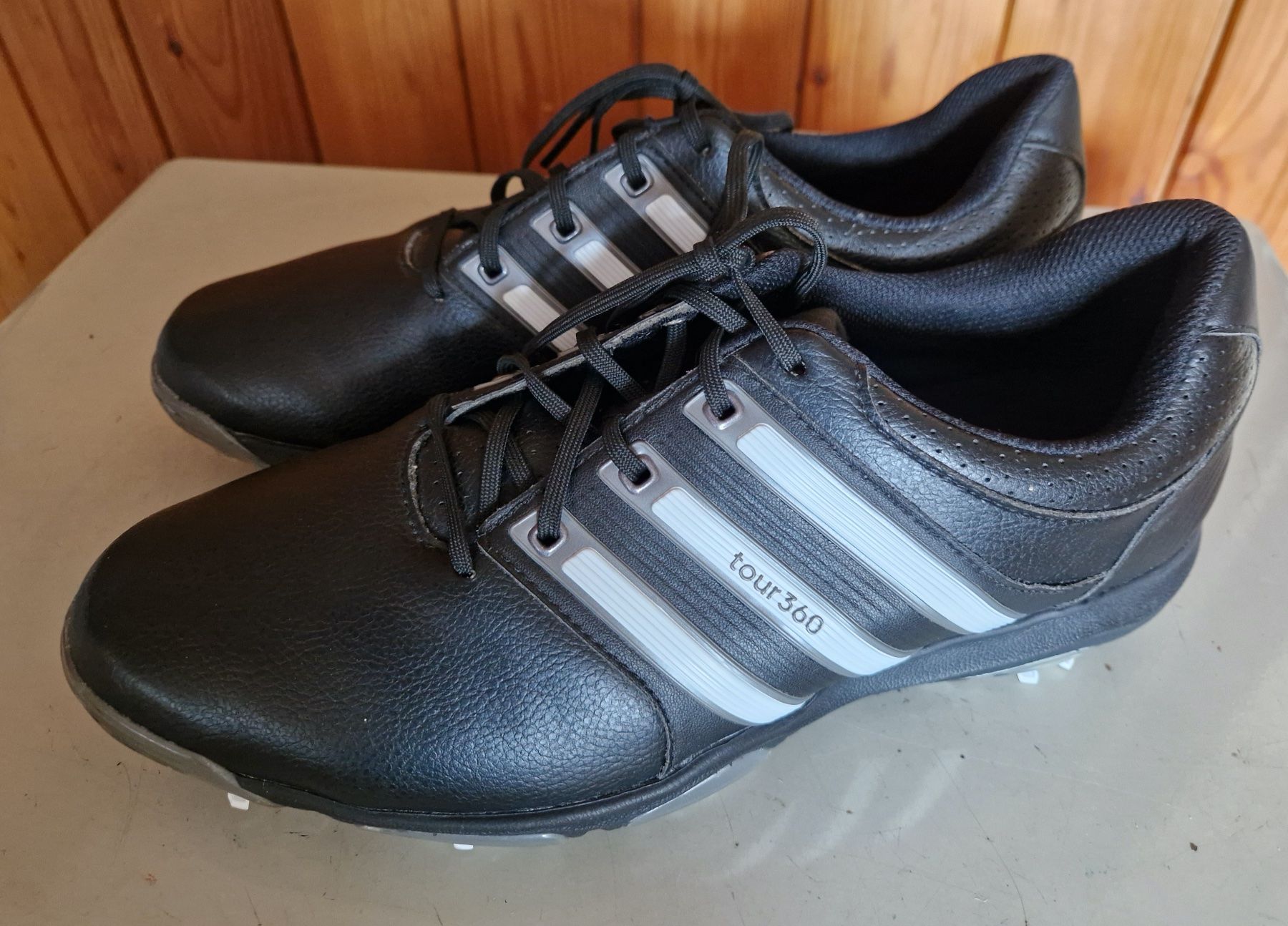 Adidas Scarpe da uomo: Golfschuhe Adidas Tour 360 – Usato da Bachenbülach venduto da SoCal69