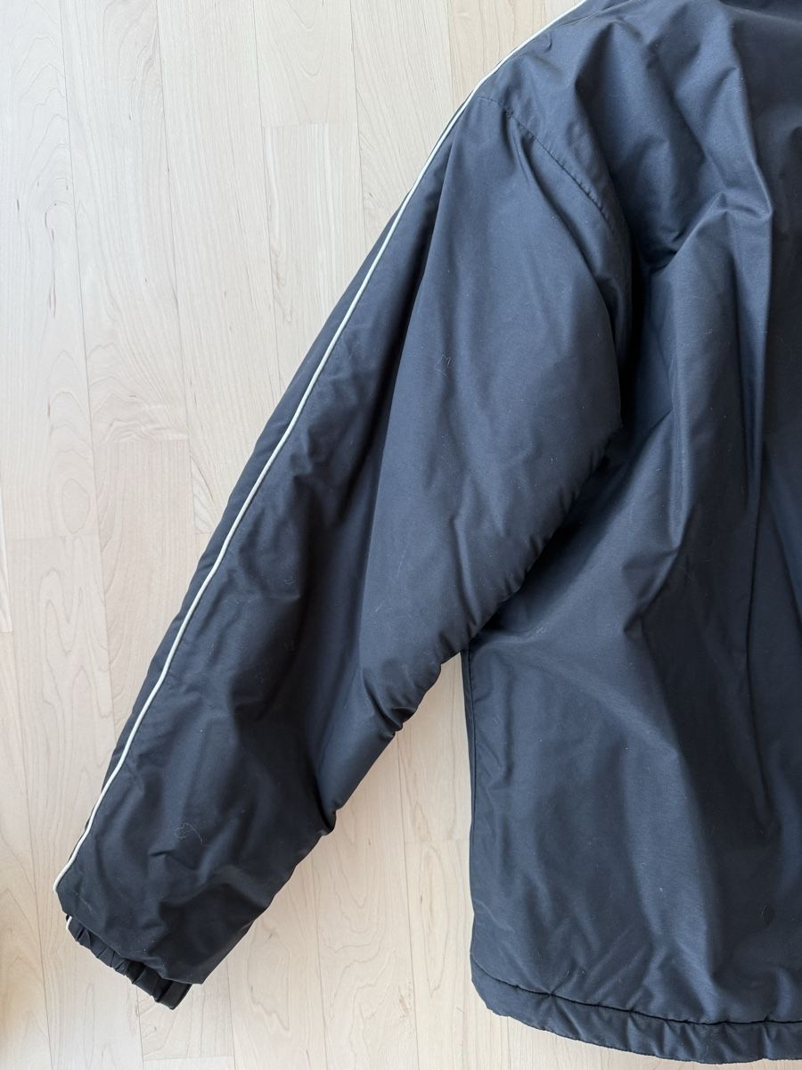 Nike Giacche: Nike Winterjacke mit Kapuze – Usato da Zürich venduto da sandro_colombini 5
