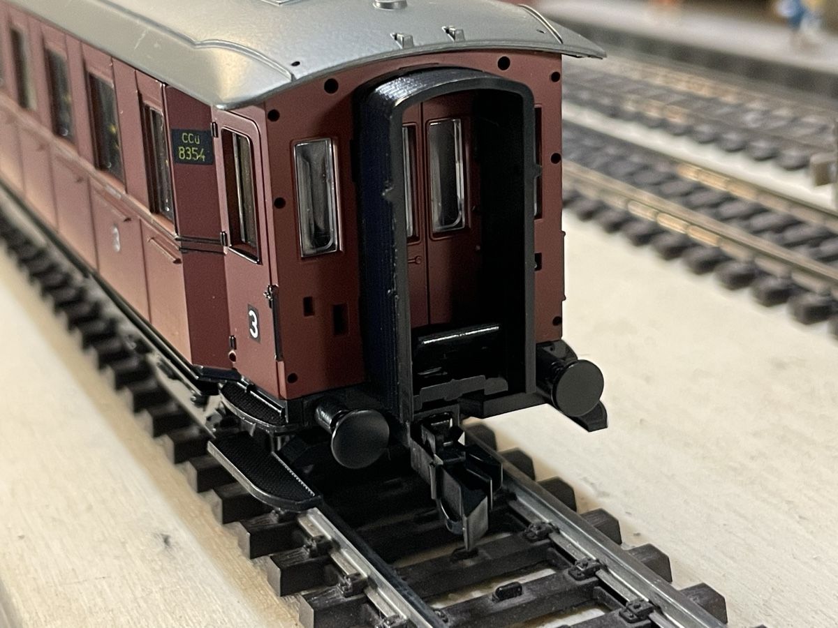 Roco Modellini di ferrovie: Roco Personenwagen – Nuovo e nell'imballaggio originale da Gossau SG venduto da Krokodil344 2