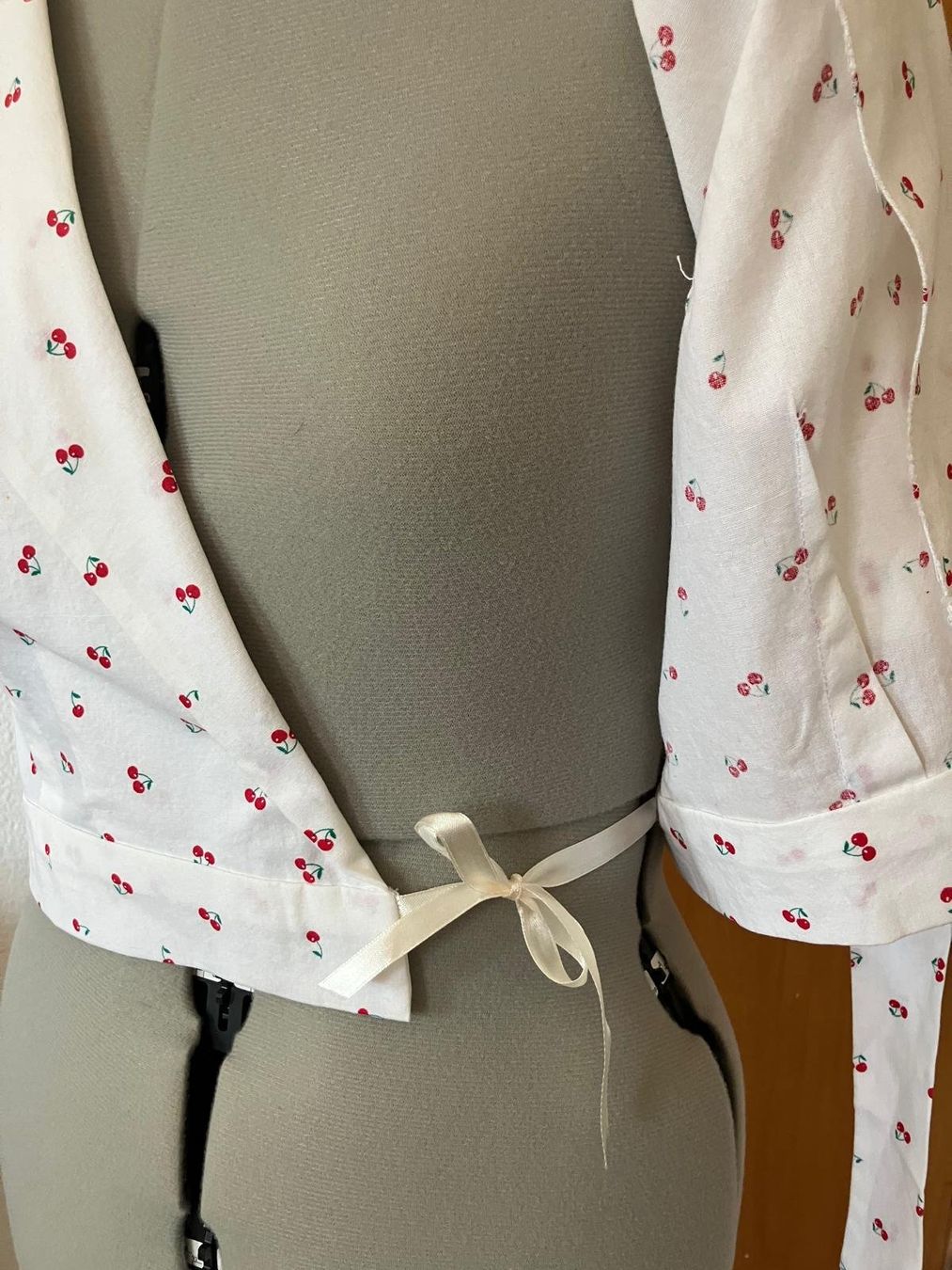 Camicette: Handmade Shirt – Usato da Monte Carasso venduto da arn_dime 4