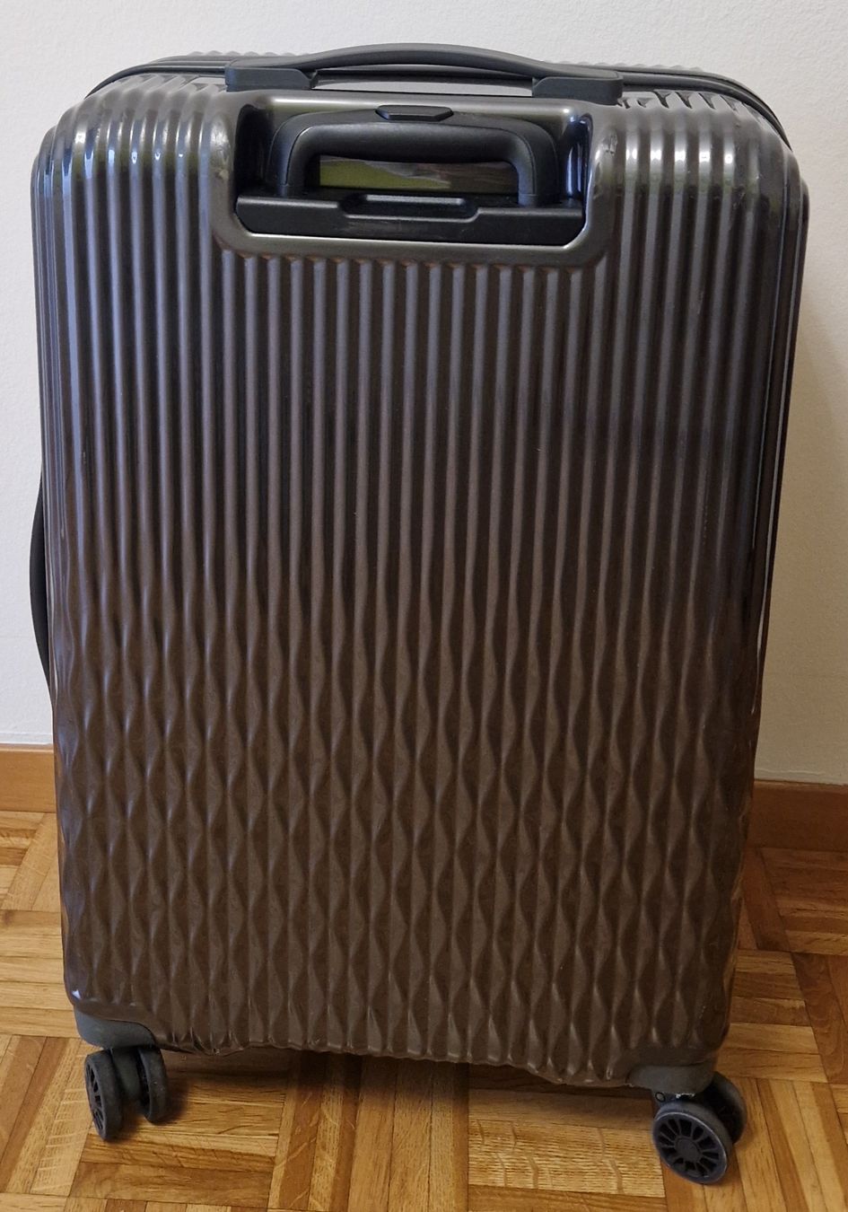Valigie: PackEasy Flow Trolley / Reisekoffer – Usato da Zug venduto da Pinche0 4