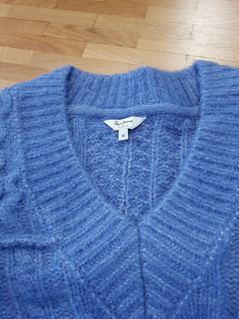 Pepe Jeans Pullover & Sweatshirts: Pull femme bleu Pepe Jeans taille M – Neu (gemäss Beschreibung) aus Veyrier von sosozizou 1