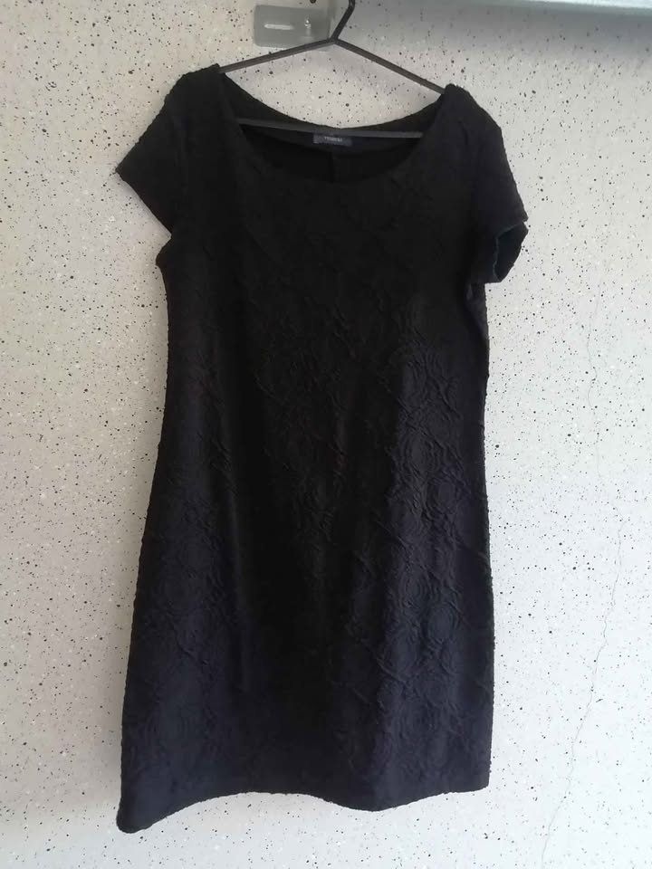 Vestiti: Schwarzes Kleid Gr. M – Usato da Nänikon venduto da Manta87