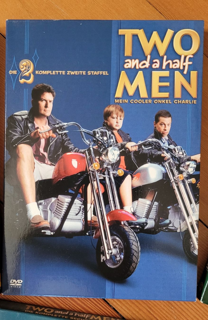 Tutti i DVDs: DVD Two and a half Men – Usato da Krauchthal venduto da kuese85 2