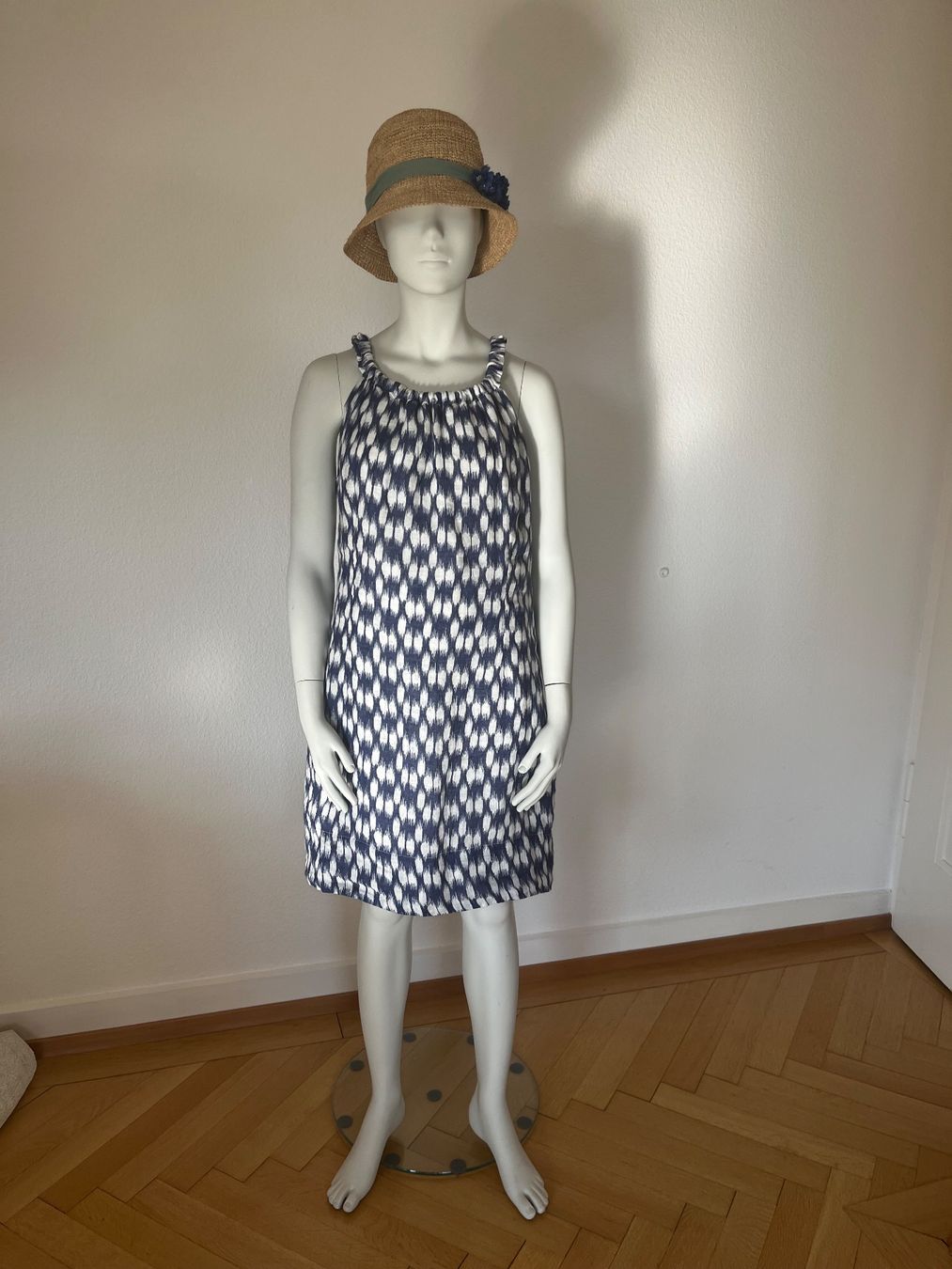 Vestiti: Leinen Kleid, Grösse 36, Blau-Weiss gemustert. – Usato da Zürich venduto da bea_s5tq