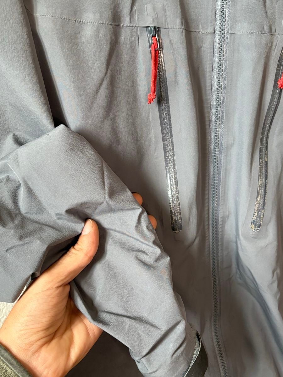 Arcteryx Giacche: Arc'teryx Alpha LT Gore-Tex, Size M – Usato da Alvaneu Dorf venduto da alva1 9