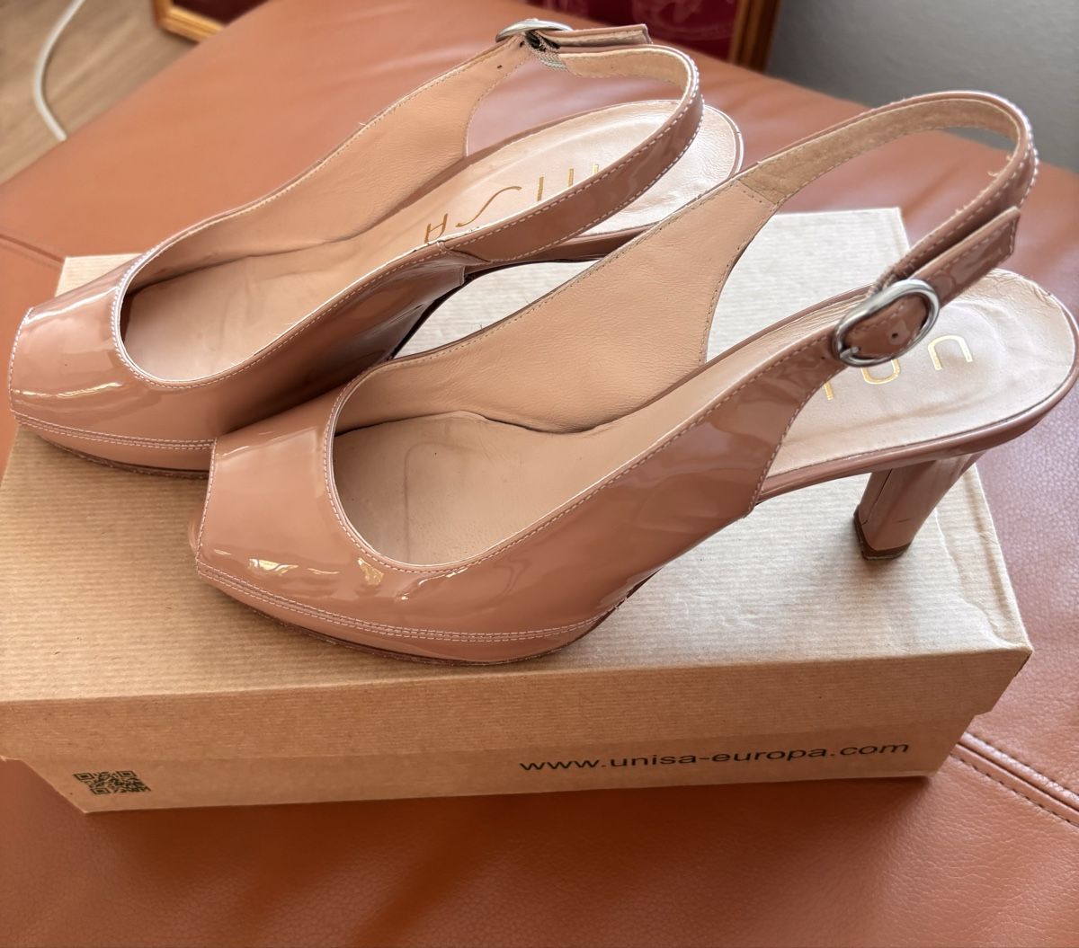 Unisa Scarpe da donna: Chaussures unisa  – Usato da Dully venduto da IrinaA21