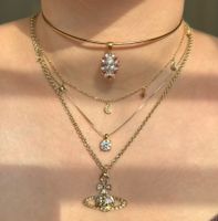 Vintage Goldiger Anhänger mit Zirkonia und Rubinen