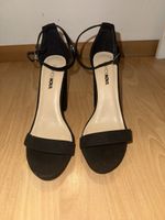 Fashion Nova Sandalen Gr. 37  ( 6 1/2) NEU