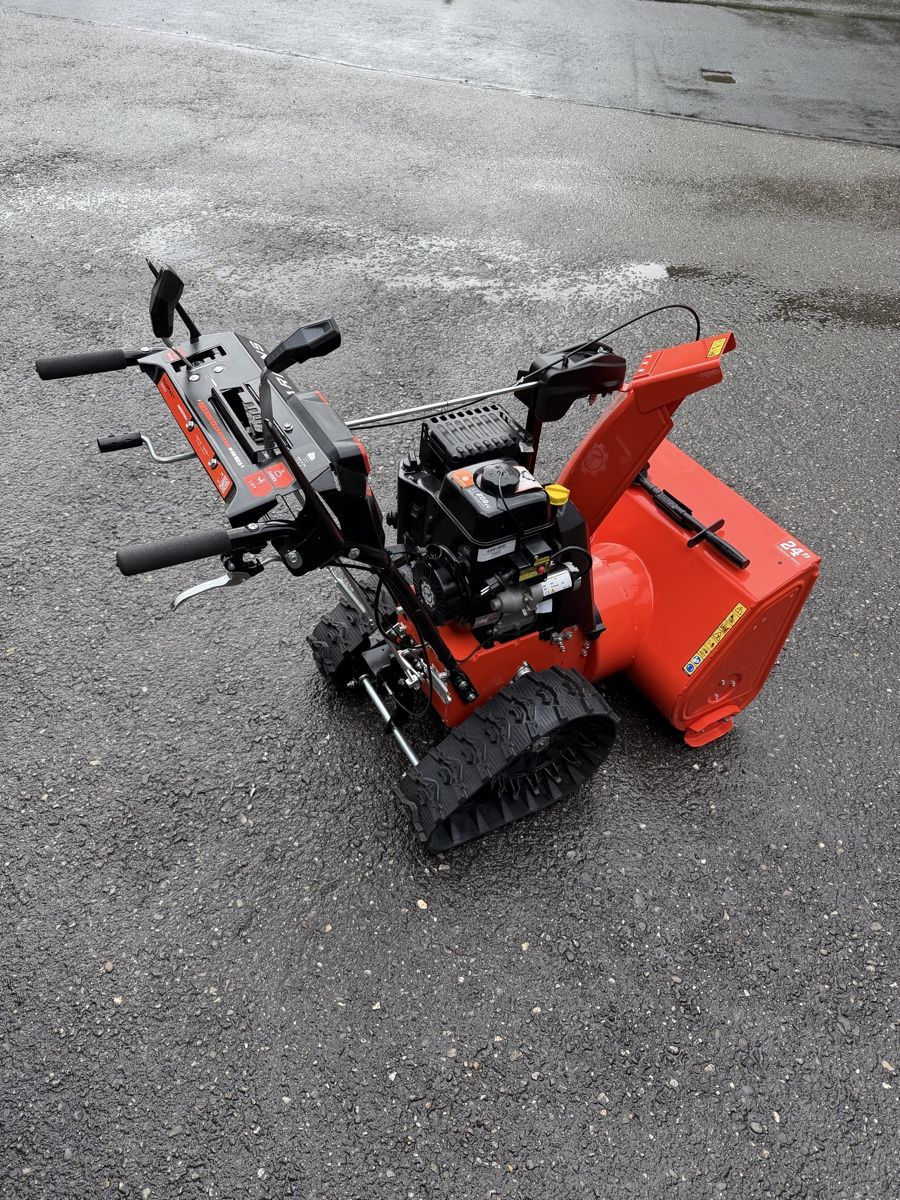 Tutte le macchine: Ariens COMPACT 24 RAPIDTRAK NEU NP: 3650.- – Nuovo e nell'imballaggio originale da Meiringen venduto da ret_p5tk