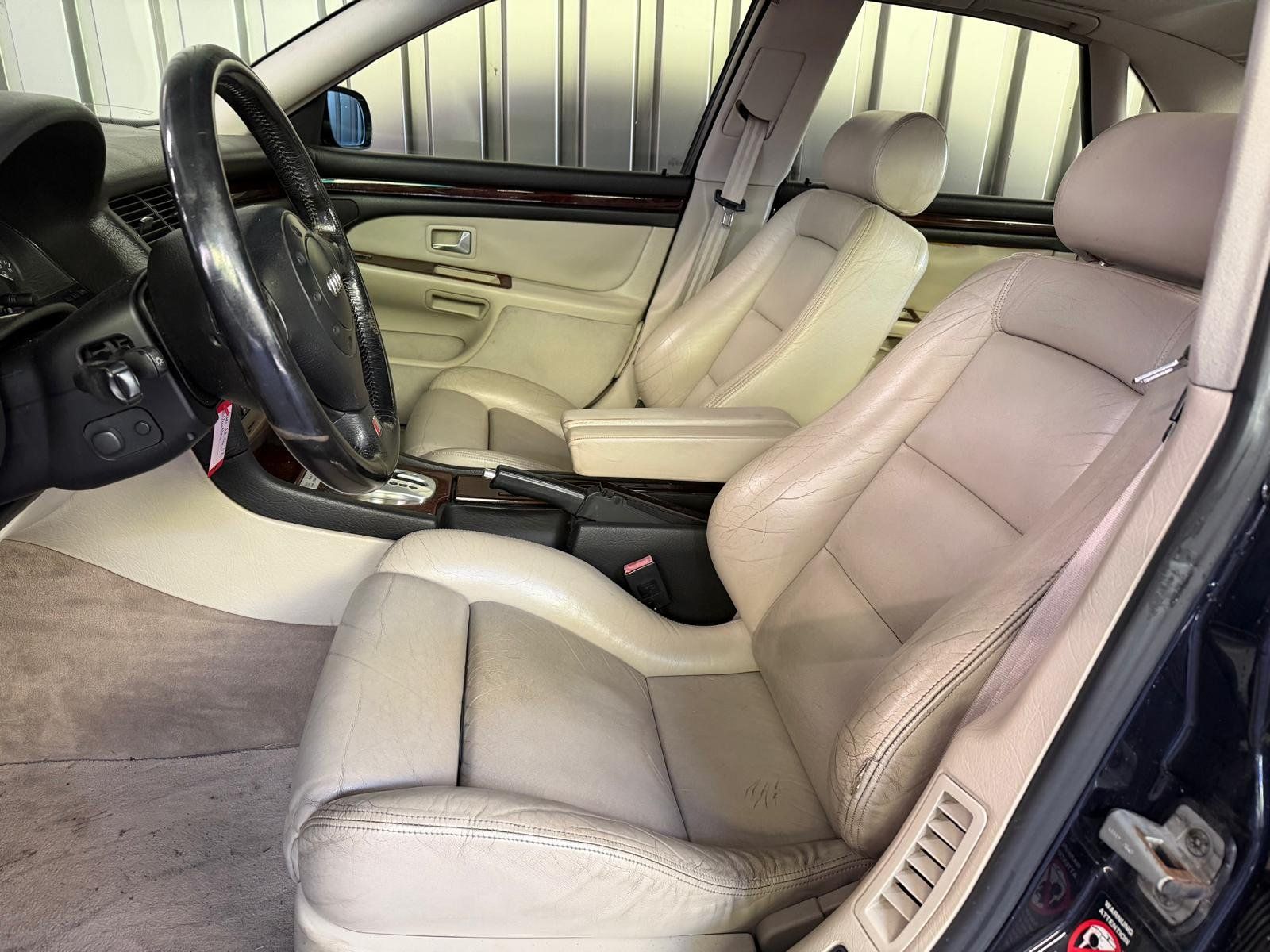 Audi Autos: Audi A8 Quattro 4,2 V8 – D'occasion à Flühli LU par Overland_Motors 6
