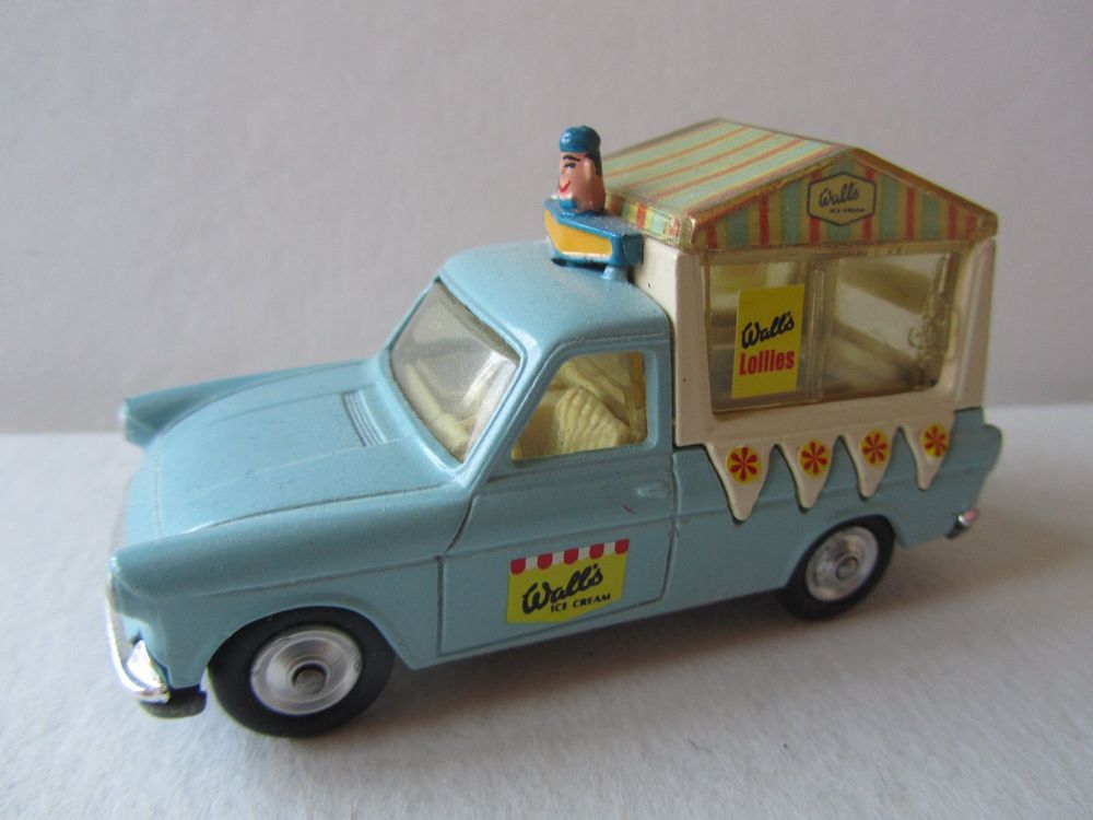 Corgi N°447 Ford Thames Ice Cream Van - Camion De Crème Glacée Miniature 1/43 Ancien