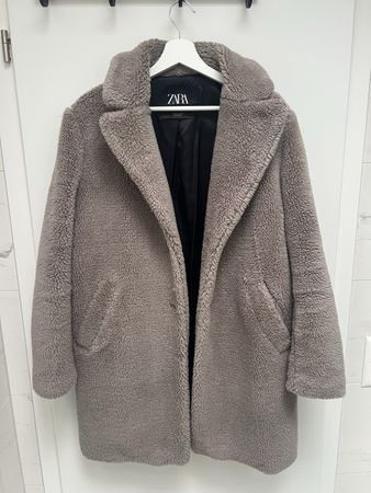 Zara Mantel Grösse S