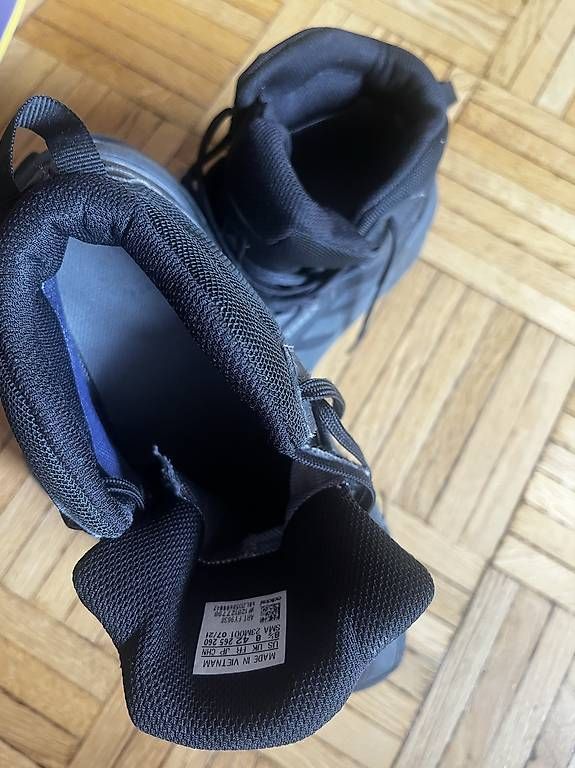 Herrenschuhe: Bottes d'hiver waterproof  – Gebraucht aus Pully von yaa_rm7x 1