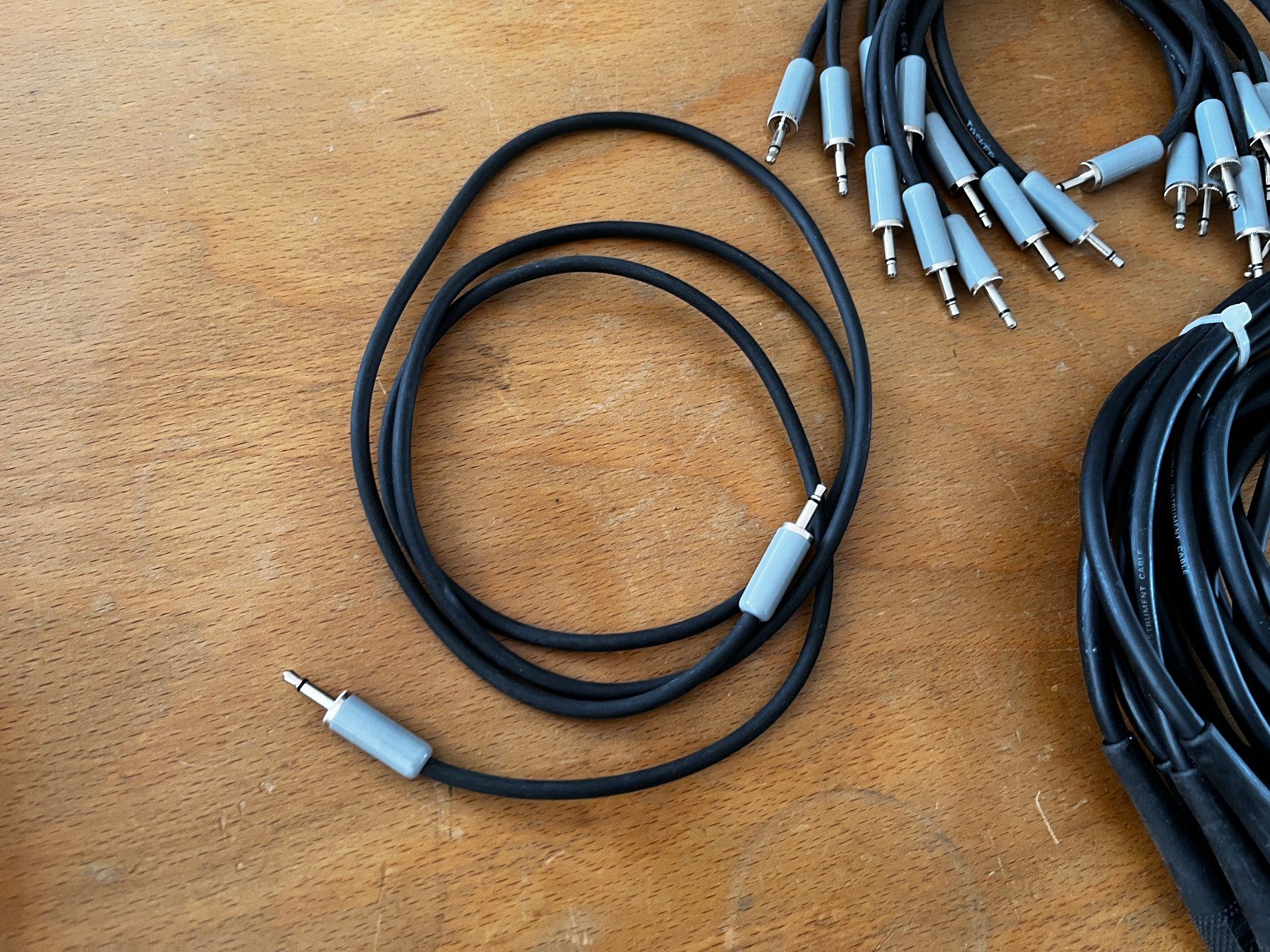Instruments de musique: Patchkabel – D'occasion à Wald ZH par pelang56 5