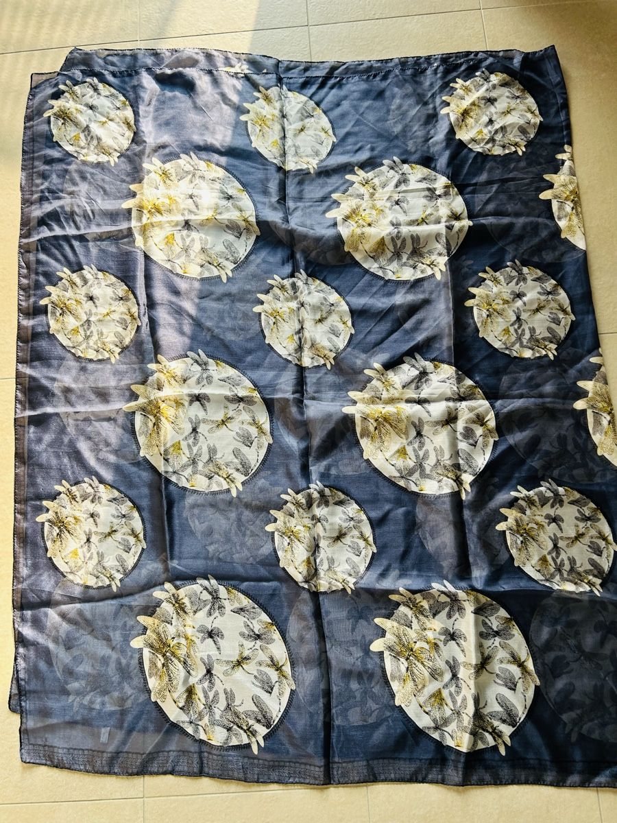 Foulard & Sciarpe: Foulard en soie – Nuovo e nell'imballaggio originale da Founex venduto da etswang 1