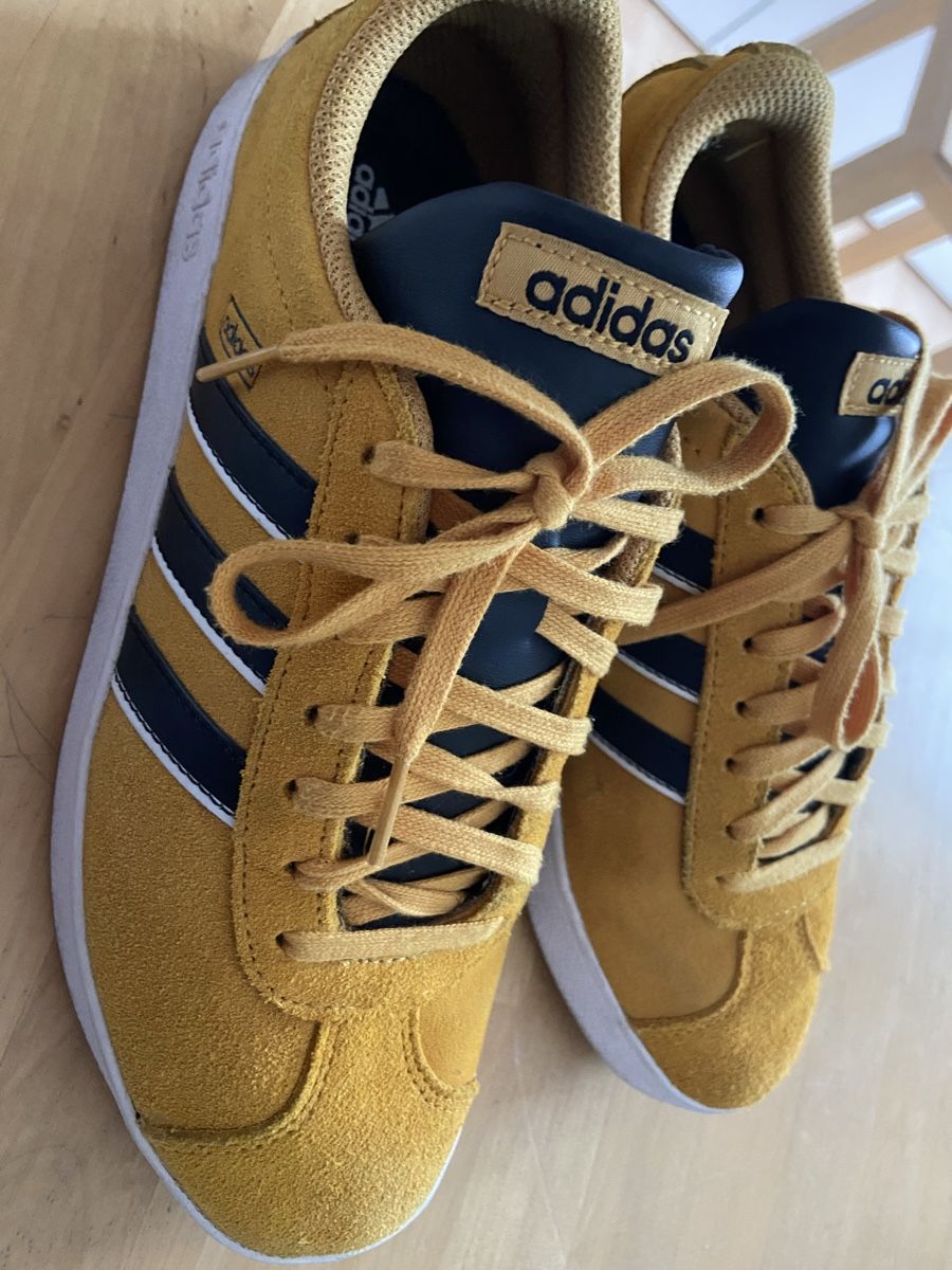 Adidas Scarpe da donna: Adidas Sneaker gelb Wildleder – Usato da Binningen venduto da Dodo21 3