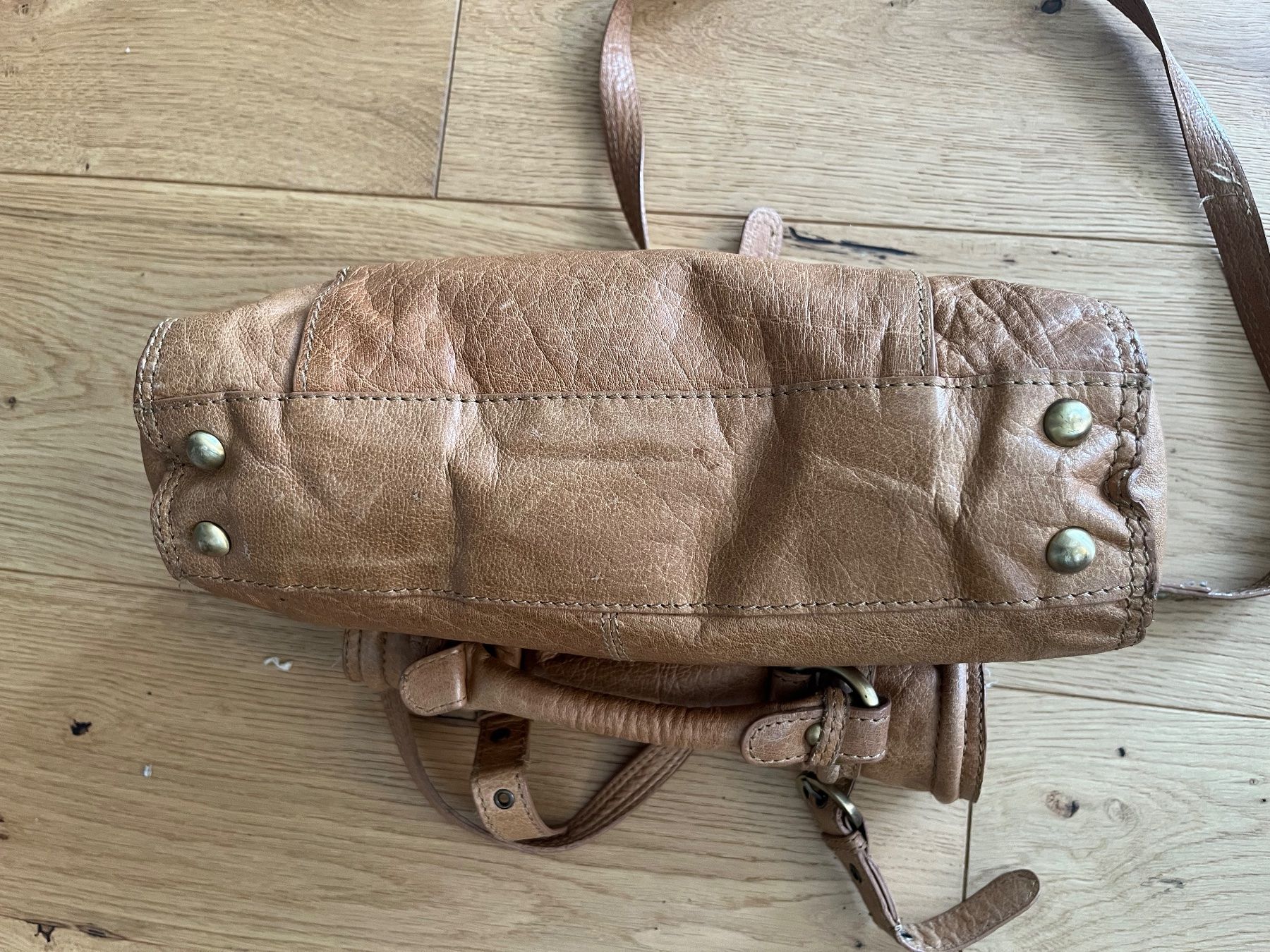 Topshop Taschen für Damen: Topshop Ledertasche cognac Crossbody – Gebraucht aus Gümligen von blackberrys 6