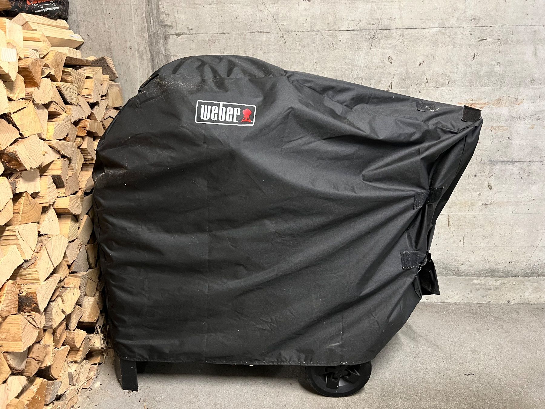 Griglie: Weber Grill Pulse 1000 mit Stand – Usato da Gretzenbach venduto da yamtom 4