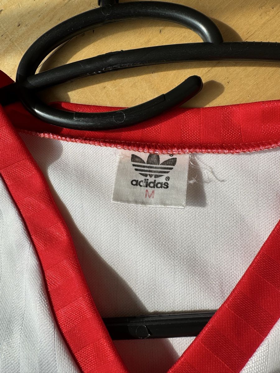 Adidas Canottiere & Pantaloni: Fc Sion 90/91 home shirt – Nuovo (secondo la descrizione) da Baden venduto da  5
