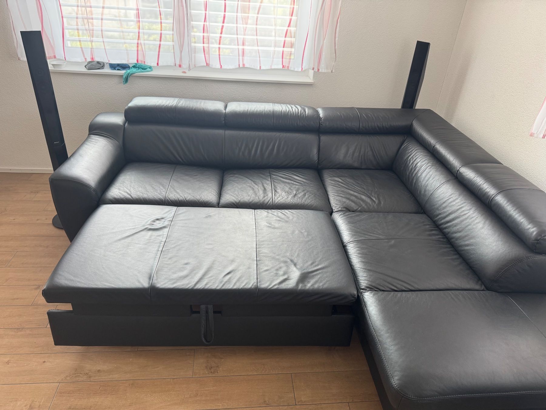 Conforama Sofas: Eckschlafsofa Bella – D'occasion à Täuffelen par Bernermuentschi 5