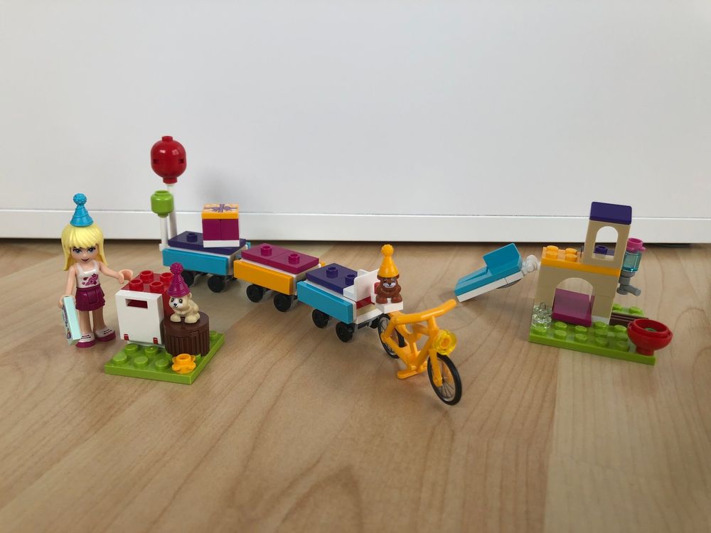 Lego Spielzeuge: Lego Friends Partyzug Nr. 41111 – Gebraucht aus Ettingen von kleeblatt27 1