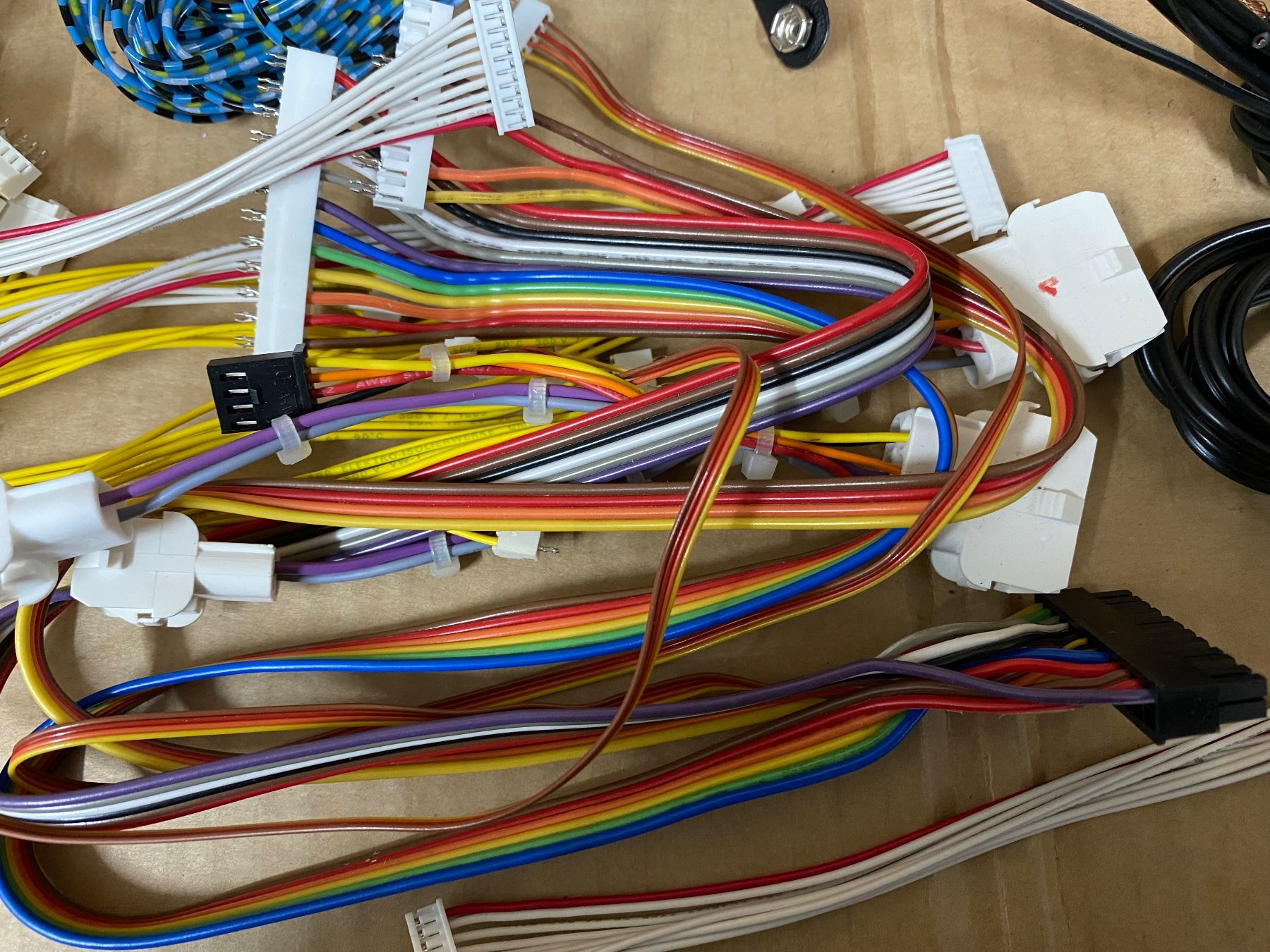 Cavi: Kabelbaum, PC- Kabel, Diverse Kabel – Usato da Eschlikon TG venduto da 1.- 7