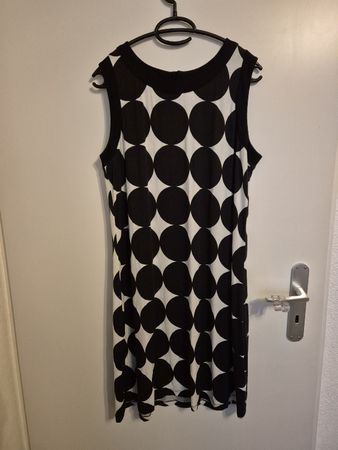 Kleid 40