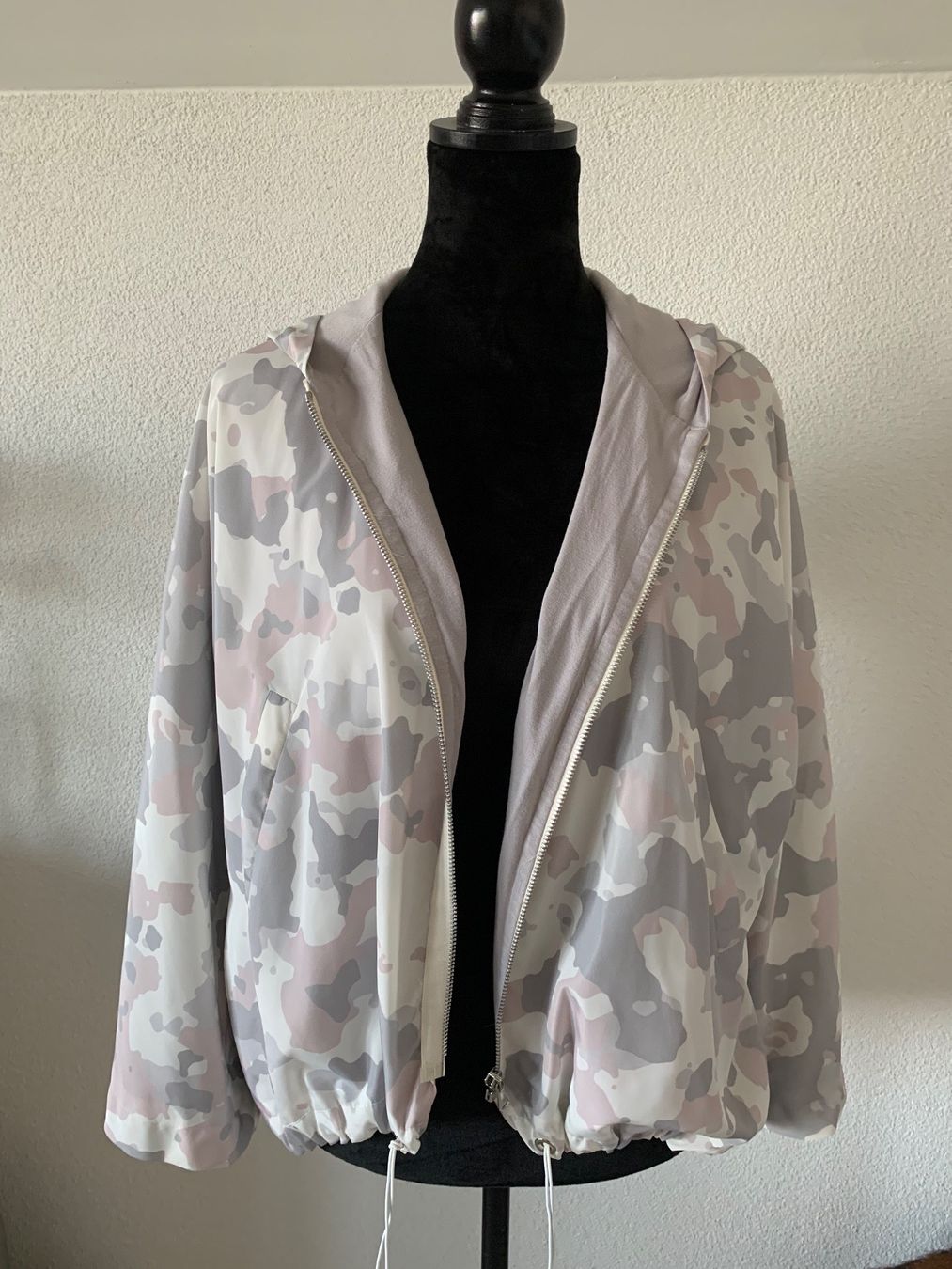 Giacche: Freizeitjacke neu – Nuovo (secondo la descrizione) da Neuendorf venduto da LadystreetL