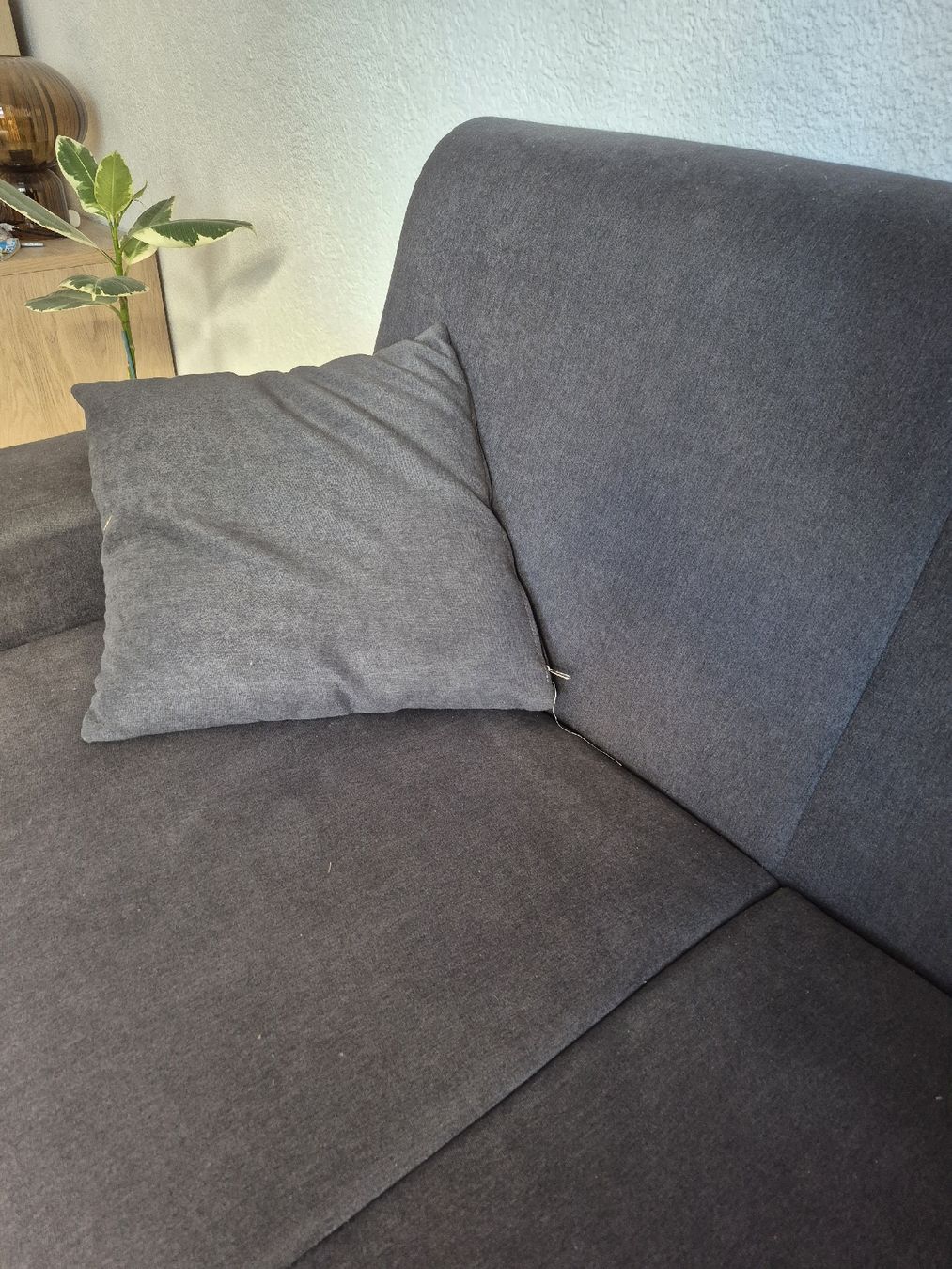 Sofas: Canapé – D'occasion à Neuchâtel par flo_6whp 1