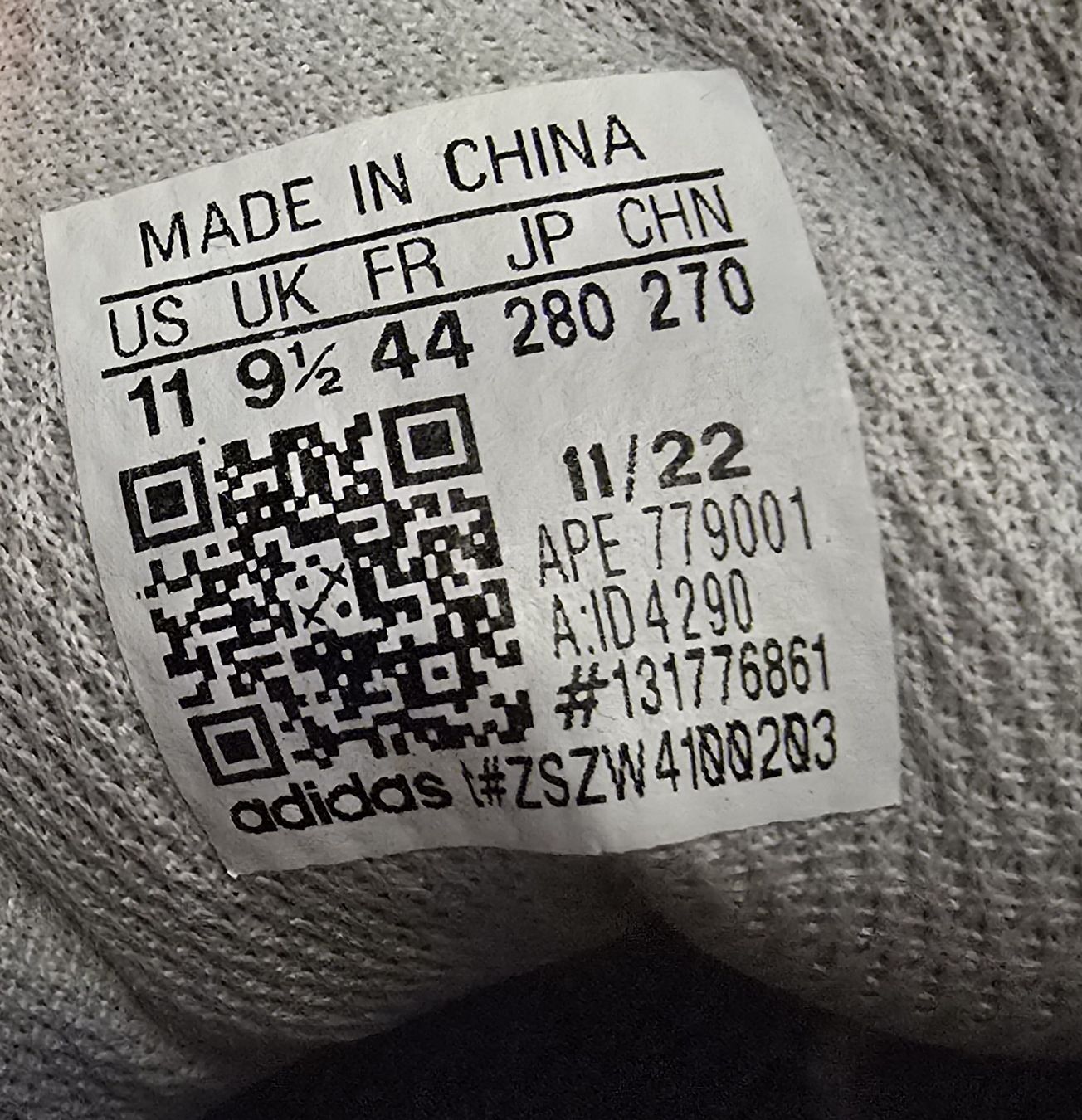Adidas Scarpe da uomo: Adidas Performance Sneaker der Grösse 44 – Usato da Embrach venduto da Flyroebi 3