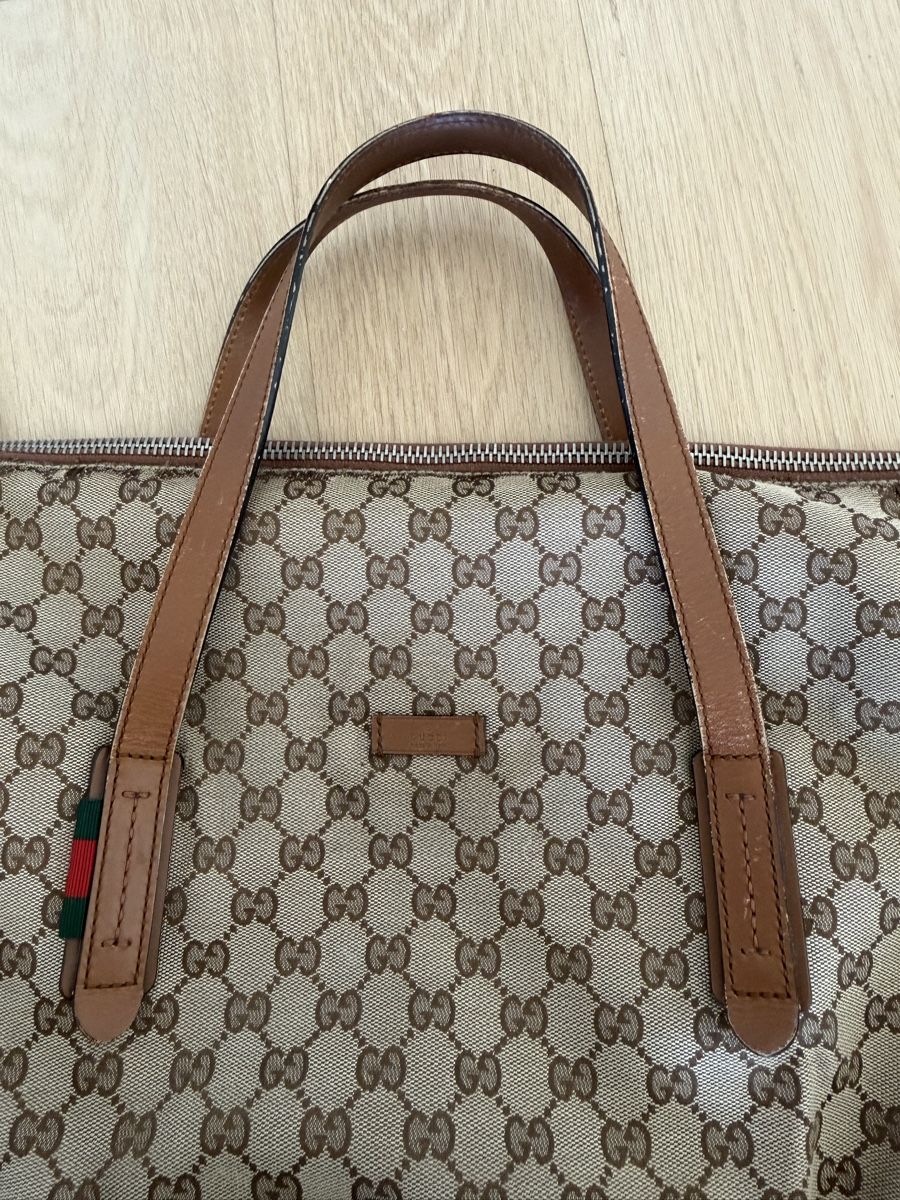 Gucci Sacs: Gucci Tasche – D'occasion à Meggen par Colin_2000 2