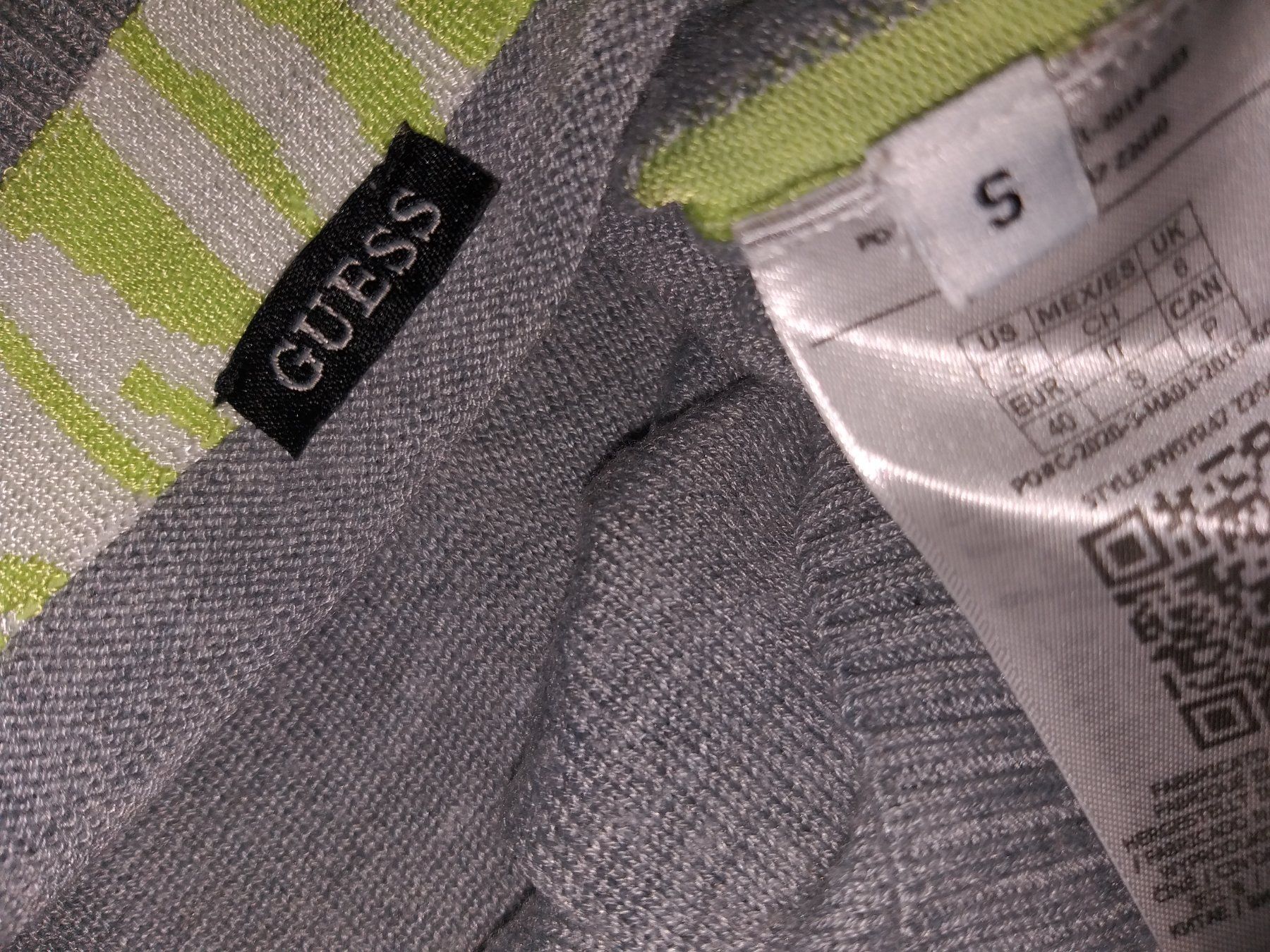 Guess Maglioni & Felpe: GUESS Pullover taille / Grosse S – Usato da Cossonay-ville venduto da Super-Price-Quality 9