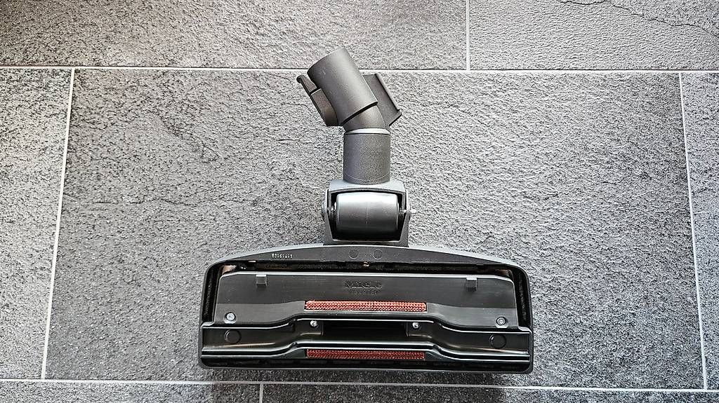 Miele Aspirapolveri & Accessori: Miele Staubsauger Bodenbürste – Nuovo (secondo la descrizione) da Schangnau venduto da COBRASOL 1