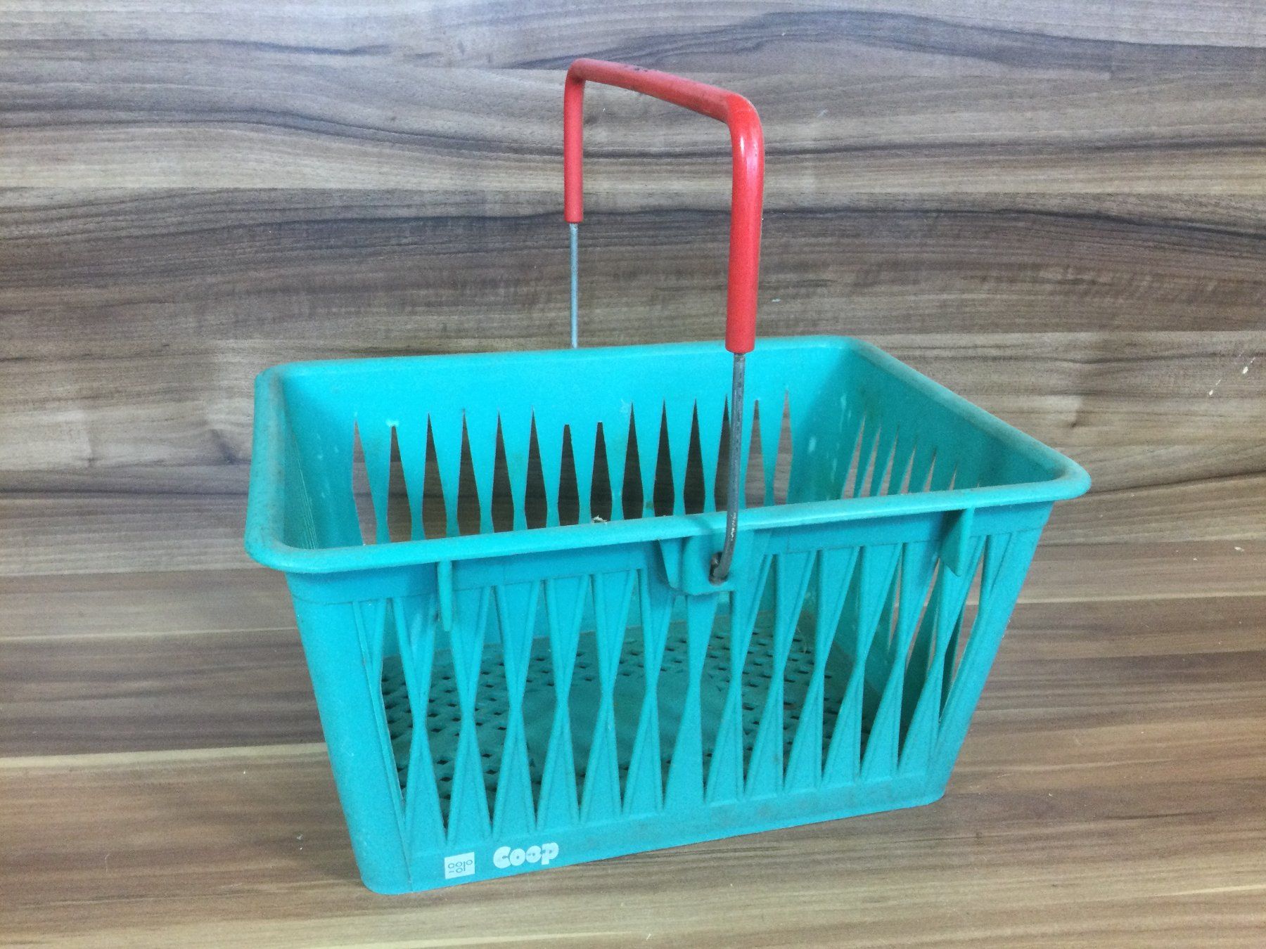 Schilder: Gebrauchter Coop Korb Vintage Einkaufskorb – Gebraucht aus Wangen SZ von kuriosum12